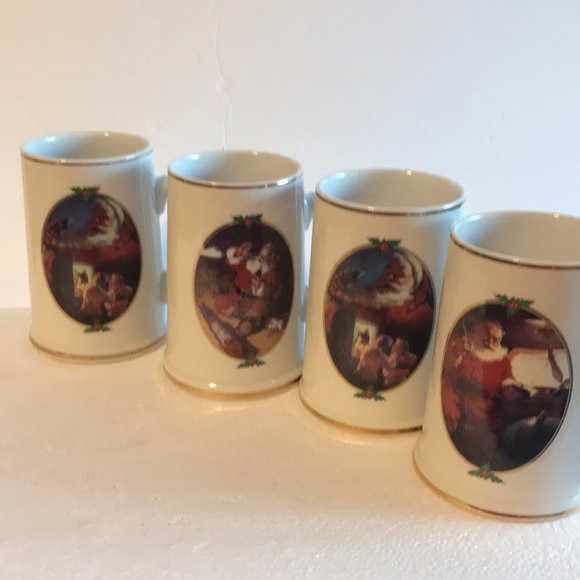 Vintage Coca Cola 1996 Old Classic Santa Coffee Cocoa Mug Set of Four - Picture 1 of 8